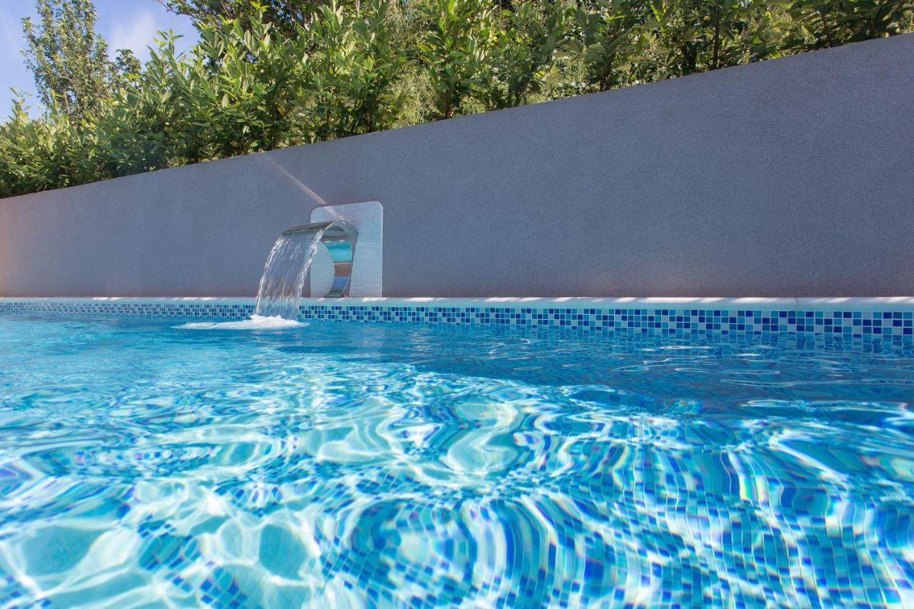 Life - New And Luxury Holiday House Kaštela Exterior foto