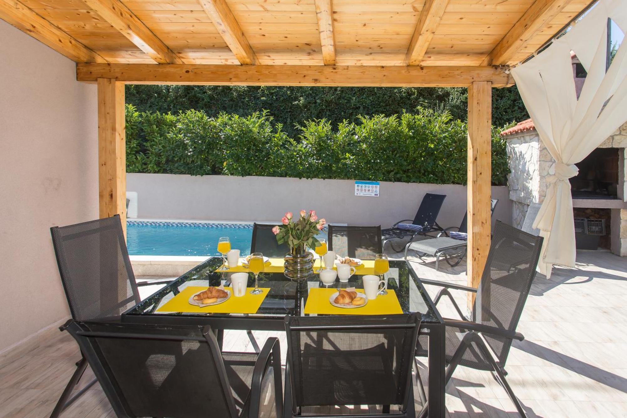 Life - New And Luxury Holiday House Kaštela Exterior foto